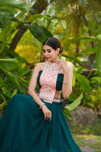 Créateur 2025 été prêt-à-porter Crop-Top Lehenga Choli Set pour les occasions de fête - Product Image 5