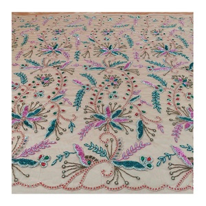 Tissu de luxe perlé lourd de qualité exportée avec strass pour la couture haute couture et les occasions spéciales disponibles à la vente - Product Image 5