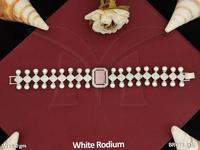 Bracelet à la mode en diamant américain Cz Full Stone Blanc Rhodium Polonais Élégant et élégant pour toutes les occasions