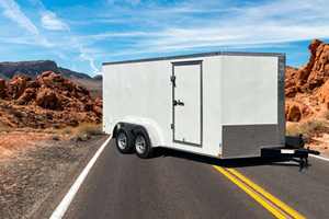 ราคาโรงงาน รถพ่วงบรรทุกสินค้าแบบมีหลังคาเหล็ก ขนาด 18x6x7 ฟุต รูปทรงสี่เหลี่ยม รับน้ำหนักได้ 2001-3000 กก. สำหรับขนส่งสินค้า - Product Image 6