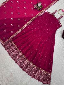 Robe élégante brodée rouge Bollywood tissu de soie Chinon séquencé Dupatta pour les fêtes d'hiver d'été vêtements pakistanais indiens - Product Image 2