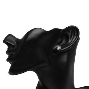 JEWELSPAARK Oferta Especial: Pendientes de Oro Blanco Sólido de 10K para Mujer, 6 MM, con Diamantes Naturales de Corte Redondo de 0.06 Ct - Product Image 4