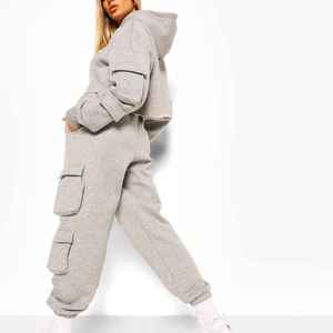 OEM de haute qualité surdimensionné pour l'hiver au-dessus du genou avec poche cargo pour femmes ensemble de survêtements jogger deux pièces personnalisé - Product Image 5