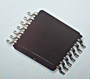 Mecca Traders Co LTD 74LVC74APW-Q100J Flip-Flop 74LVC74A D 15 Ns 250 MHz TSSOP Modèle 00292 Série MA - Product Image 1