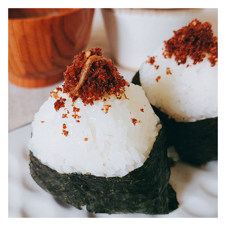 Низкая цена, оптовая продажа, Furikake Bonito Shigure, тщательно отобранный порошок из выбритых водорослей нори