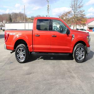 EXCELENTE ESTADO Ford F-150 XLT 2023 - Product Image 2