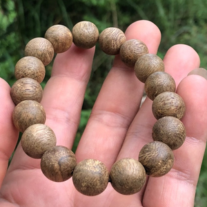 Alta calidad Superior Hecho en Vietnam TUYET DUNG Oud Pulsera 10mm Cuentas de madera marrón Modelo de moda de lujo VT14 - Product Image 4