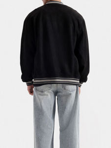 Chaqueta Universitaria Informal para Hombre, Chaqueta Bomber con Letras Bordadas en Chenilla Fina, Diseño con Logotipo, Chaquetas Universitarias con Letras para Hombre - Product Image 4