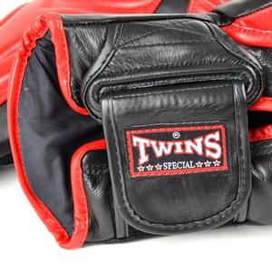 Gants de boxe Muay Thai en cuir Twins BGVL6 Noir Rouge Gants de boxe d'entraînement Rembourrage au dos des gants Pouce verrouillé - Product Image 5