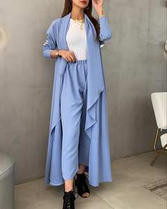 Vente en gros Abaya en satin de luxe personnalisée pour femmes, vêtements islamiques élégants inspirés de Dubaï, manches à volants, musulman traditionnel - Product Image 3