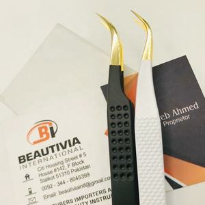 Pince à épiler professionnelle en acier inoxydable incurvée en J pour extension de cils impression de points en or blanc testée à la main pour un volume pointu - Product Image 2