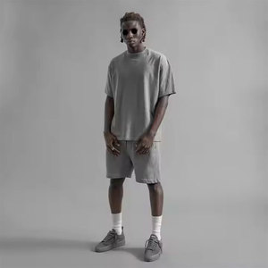 2025 gros hommes T-Shirt vierge 100 pour cent coton doux confortable plaine tenue décontracté Logo personnalisé couleur unie haute vente OEM - Product Image 4