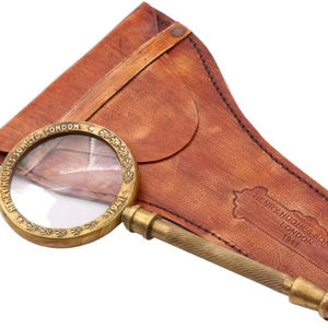 เคสเก็บแว่นขยายทองเหลืองพรีเมี่ยมงานแฮนด์เมดผู้ผลิตเครื่องหนังสำหรับการจัดระเบียบงานหัตถกรรมแก้วที่มีประสิทธิภาพ - Product Image 1