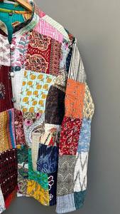 Chaqueta de algodón reversible, chaqueta acolchada de algodón para mujer, chaqueta acolchada, Chaqueta corta de retazos, chaqueta hecha a mano - Product Image 4