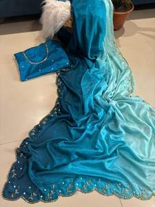 Vente à l'exportation Designer Mousse Tissu Broderie Sari Dernier Saree Exclusif pour Chic Ethnique Look Adultes Mariages Superbe Look - Product Image 4