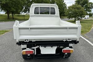 Bastante usado 1997 SUZ U KII camión volquete 4x4 - Product Image 3