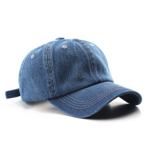 Casquette de golf imperméable pour homme à visière plate, 6 panneaux, avec logo en caoutchouc personnalisé, perforations découpées au laser, casquette de baseball imprimée Performance Dad Hat - Product Image 6