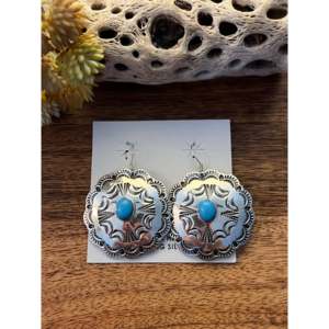 Pendientes Colgantes Harold Joe Kingman, Turquesa y Plata de Ley, Diseño Floral Elegante en Forma de Flor - Product Image 1