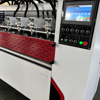 Machine à découper et à rainurer les cartons en carton ondulé de type automatique à alimentation manuelle, lame fine, état neuf