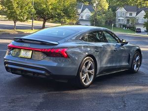 ใช้แล้ว lhd/rhd 2023 Audi E-TRON GT Quattro Premium PLUS AWD - Product Image 3