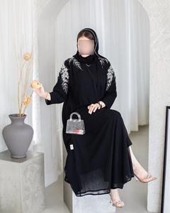 Abaya pour femmes en soie satinée de luxe sur mesure en gros, anti-rides, faite à la main, petite robe islamique turque, manches bouffantes, style Dubaï - Product Image 6