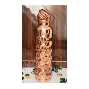 Botella de agua de cobre para purificación natural que aumenta la inmunidad y la digestión, perfecta para gimnasio, camping al aire libre y senderismo - Product Image 1