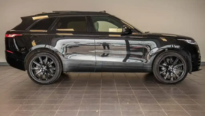 2022 Land Rover Velar RHD SUV 2.0L AWD con caja de cambios automática Dirección de mano izquierda Asientos de cuero interiores oscuros Control de crucero ACC - Product Image 2