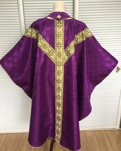 Marian chasuble ผ้าปักด้ายสีเงินชุดคริสตจักรทำด้วยมือในปากีสถาน - Product Image 3