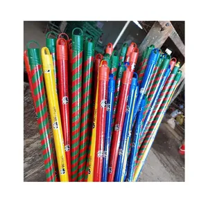越南优质熊猫和带聚氯乙烯木扫帚手柄/木拖把/木扫帚聚氯乙烯涂层