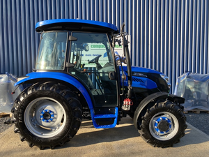 Nuevo Tractor Compacto Solis 50 4WD con Cabina y Neumáticos Agrícolas - Product Image 6