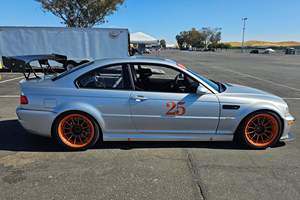 BMW M3 Coupé 2002 USADO con Volante a la Izquierda/Derecha - Product Image 2