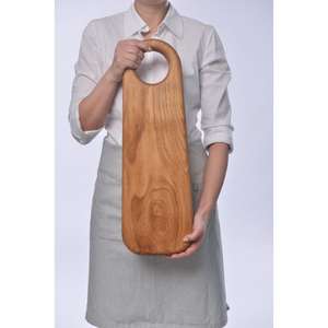 Planche à découper décorative en bois servant aussi de plateau de charcuterie planche à fromage pièce élégante pour les dîners - Product Image 5