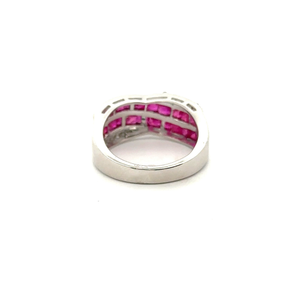 Bague de mariage de haute qualité avec rubis taille carrée et diamant américain taille ronde pour les occasions de fête - Product Image 4