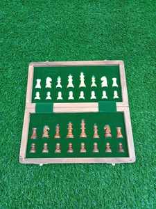 Tablero de Ajedrez de Madera Artesanal de la Mejor Calidad ROMAN TROOPS, 10x10 Pulgadas, Dos Colores, Duradero, para Uso en Exteriores y en el Hogar, Entretenimiento Deportivo - Product Image 3