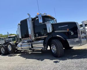 Camion tracteur WESTAnN Star 4900FA Day Cab de qualité supérieure 2020 2021, livraison mondiale - Product Image 3