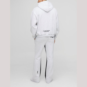 Chándal holgado de inspiración vintage para hombre, ajuste holgado de gran tamaño con capucha con bolsillo lateral y pantalones de cintura elástica - Product Image 3