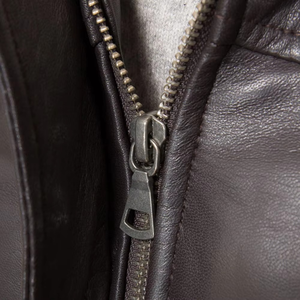 Veste en cuir longue à capuche pour femme, fabriquée en usine, avec fermeture éclair, respirante et pour la saison d'automne, prix avantageux - Product Image 4