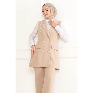 Conjunto Casual de Dos Piezas Color Beige 19231, Shorts Midi por Encima de la Rodilla y Top Ajustado, Ropa de Verano - Product Image 2