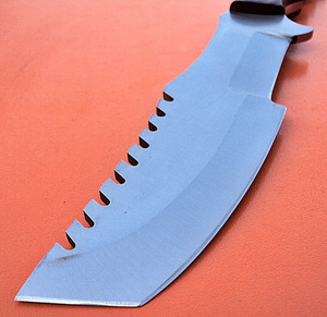 Couteau de suivi en acier D2 personnalisé fait à la main avec manche en Micarta bicolore lame en acier inoxydable Camping couteaux de survie cadeau pour elle - Product Image 6