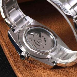 Montre automatique de luxe tendance pour homme avec cadran vert, verre saphir, boîtier en acier inoxydable, aiguilles lumineuses, montre mécanique à la mode - Product Image 5