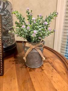 Jarrón de flores galvanizado de inspiración vintage único para Decoración elegante, acentos de sala de estar de granja y estilo interior del hogar - Product Image 5