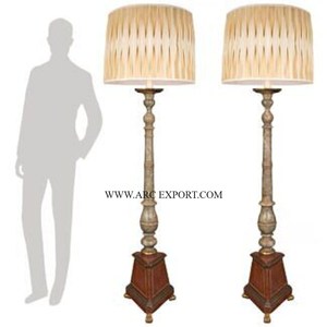 Hoja de aluminio Diseñador Plata Ware Tamaño grande Dormitorio Lámparas de mesa laterales Forma redonda clásica Luces de plomo Lámparas clásicas para la venta - Product Image 5