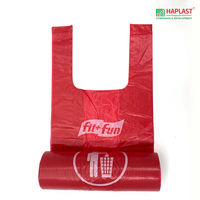 Sac jetable en plastique pour t-shirt avec logo imprimé personnalisé sur rouleau pochette de transport en HDPE sac transparent pour t-shirt réutilisable en polyéthylène pour épicerie