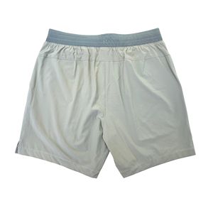 กางเกงขาสั้นไนลอนสำหรับผู้ชายกางเกงว่ายน้ำชายหาดแบบซับเหงื่อแบบสั่งทำกางเกงเอวสูงผ้าไนลอนสีพื้นแห้งเร็วสำหรับใส่ไปยิมจัดส่งแบบสั้น - Product Image 4