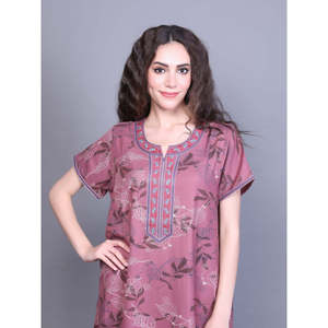 Camisón con Estampado Floral Alpino, Bolsillo Lateral, Bordado en el Escote, Talla 3XL, Material Suave de Spandex, Logotipo Personalizado, Cintura Elástica, ODM - Product Image 2