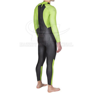Maillot de bain élégant pour homme avec tissu léger et design moderne, idéal pour la piscine, la plage et les activités aquatiques - Product Image 4