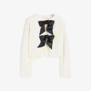 Chaqueta de Invierno Personalizada para Mujer, Elegante, Gris, de Lona Lavada, Acolchada, Transpirable, Rellena de Algodón, con Exterior de PU y Forro de Seda - Product Image 4