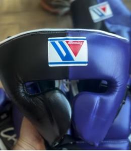 Conjunto de Boxeo Personalizable en Morado y Negro para Artes Marciales y Entrenamiento Físico, Hecho de Cuero Resistente - Product Image 2