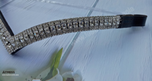 Bandeaux élégants en cuir cristal pour chevaux Rembourrage confortable en cuir de vache Accessoire élégant pour les spectacles d'équitation - Product Image 2