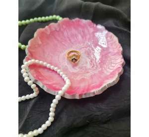 Nouveau bol en résine écologique fait à la main au design moderne poli pour une utilisation en fête avec couverts et vaisselle - Product Image 2